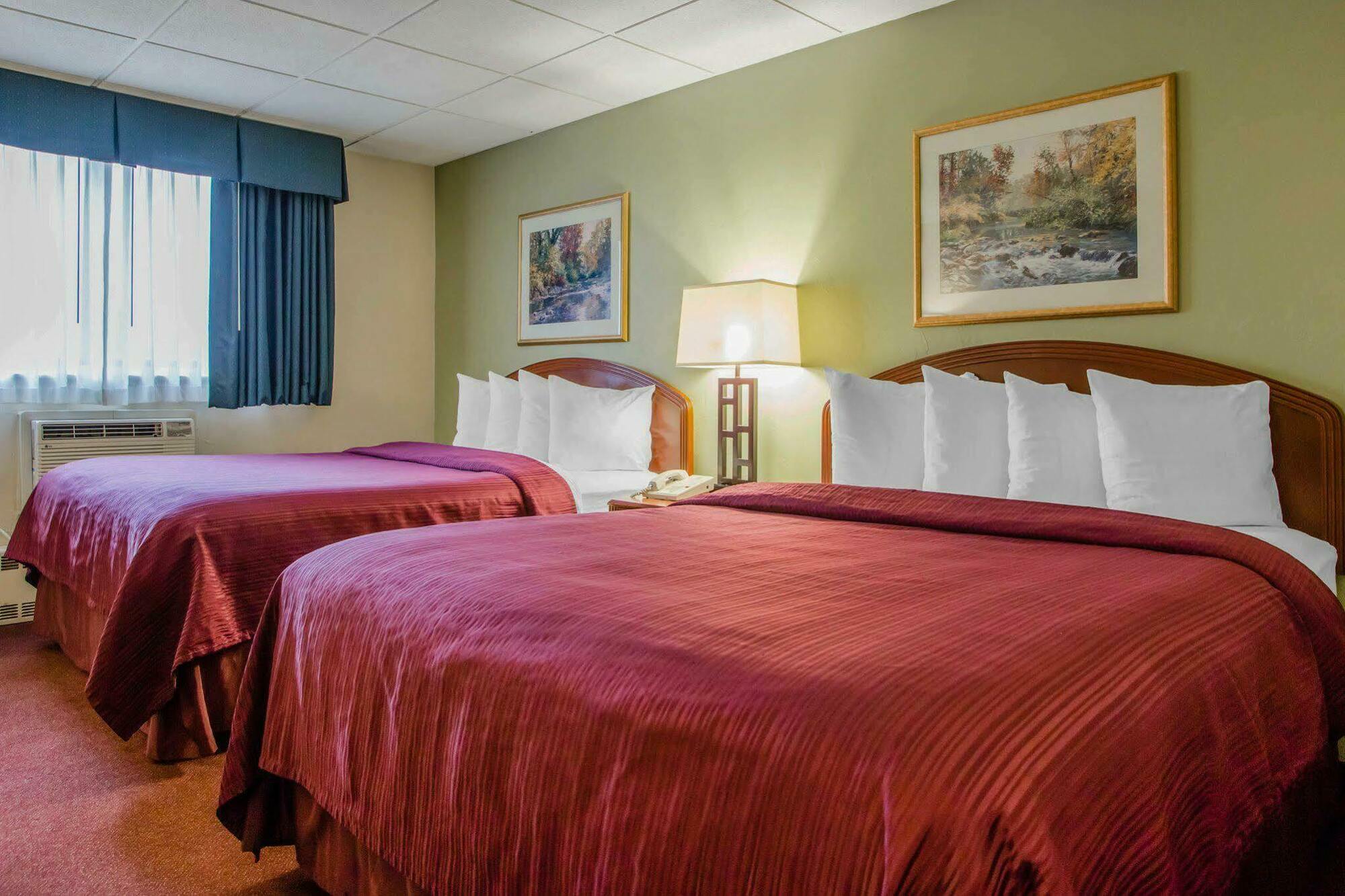 Quality Inn & Suites Downtown Green Bay Eksteriør billede